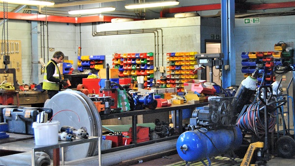 Engineering and maintenance workshop